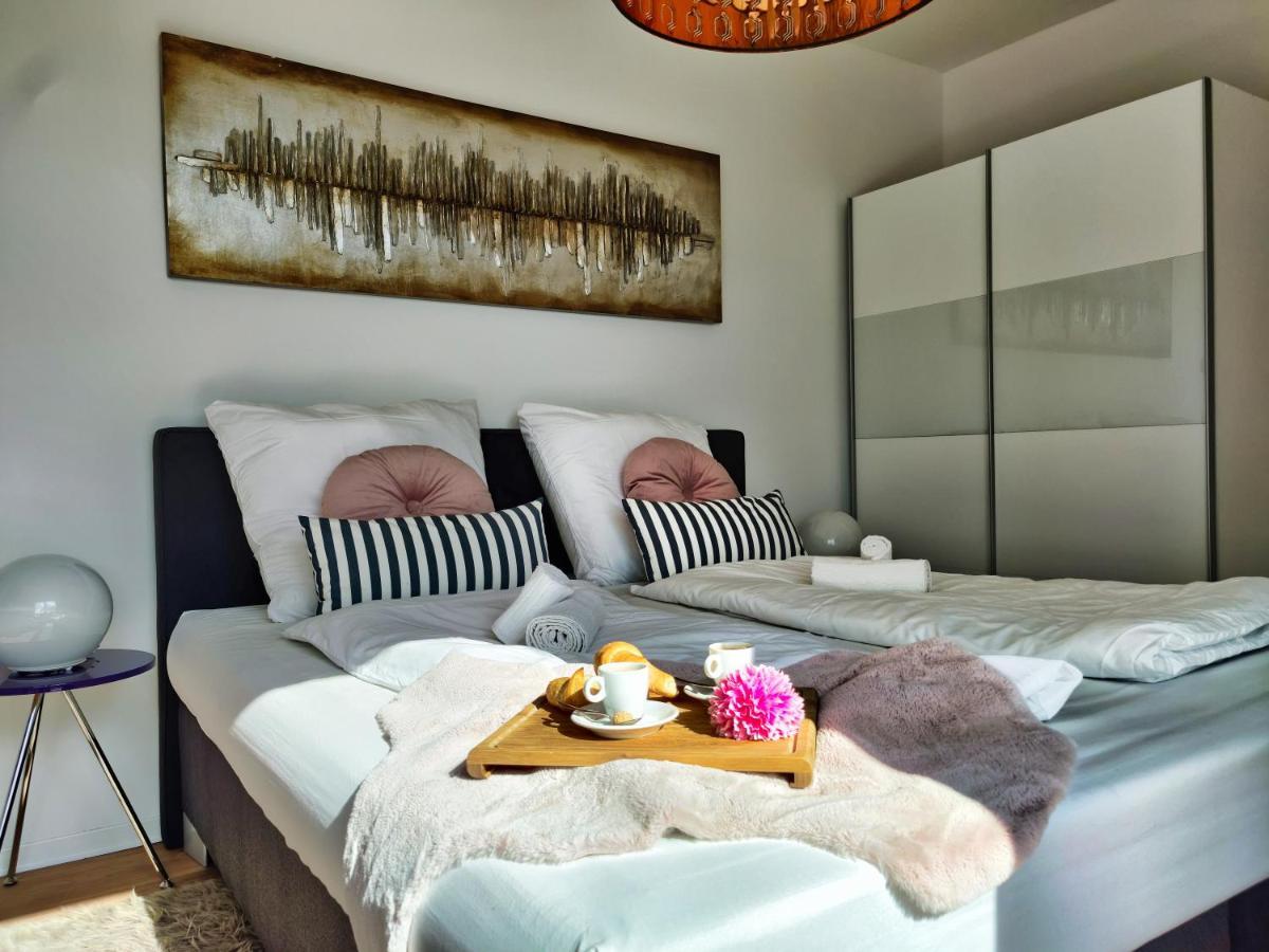 Penthouse Mit Whirlpool Im Herzen Von Niedersachsen Burgwedel  Exterior photo