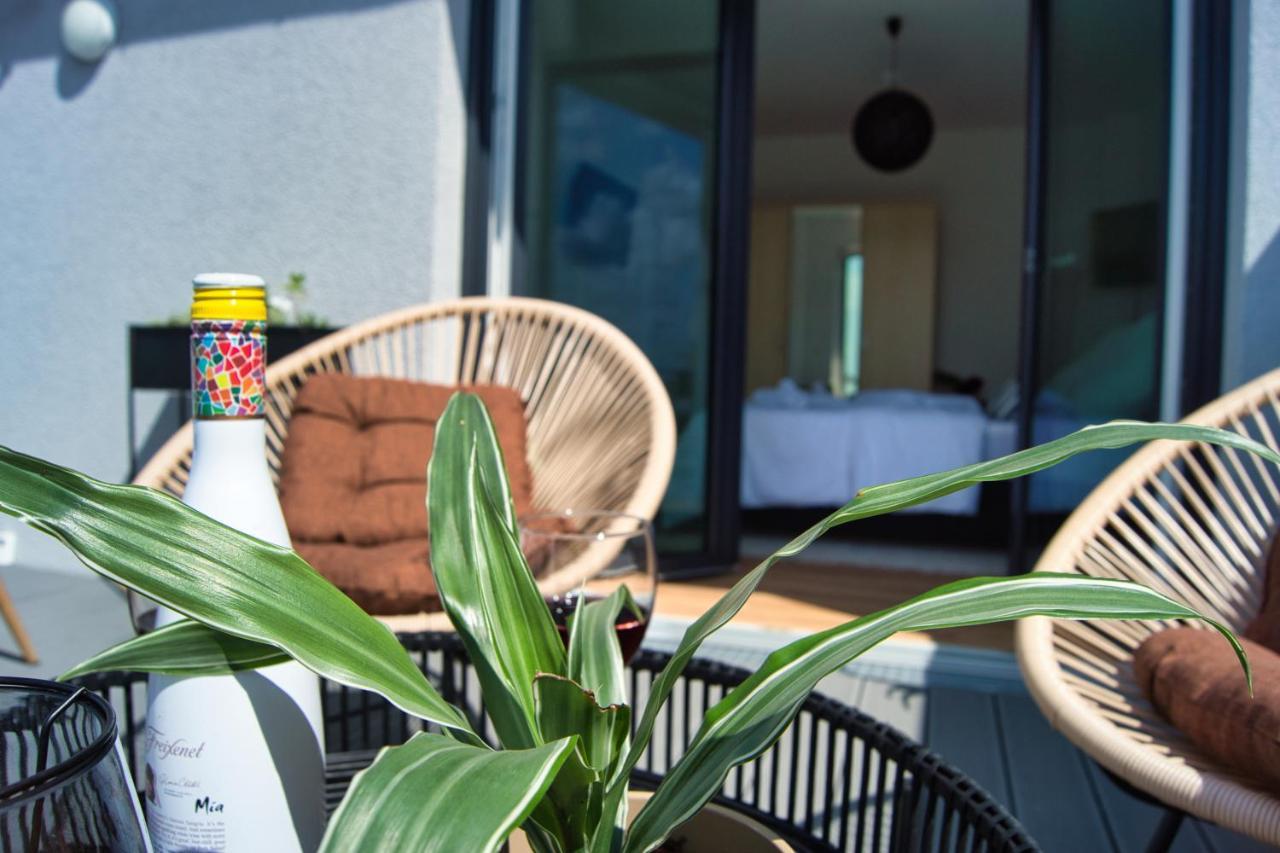 Penthouse Mit Whirlpool Im Herzen Von Niedersachsen Burgwedel  Exterior photo